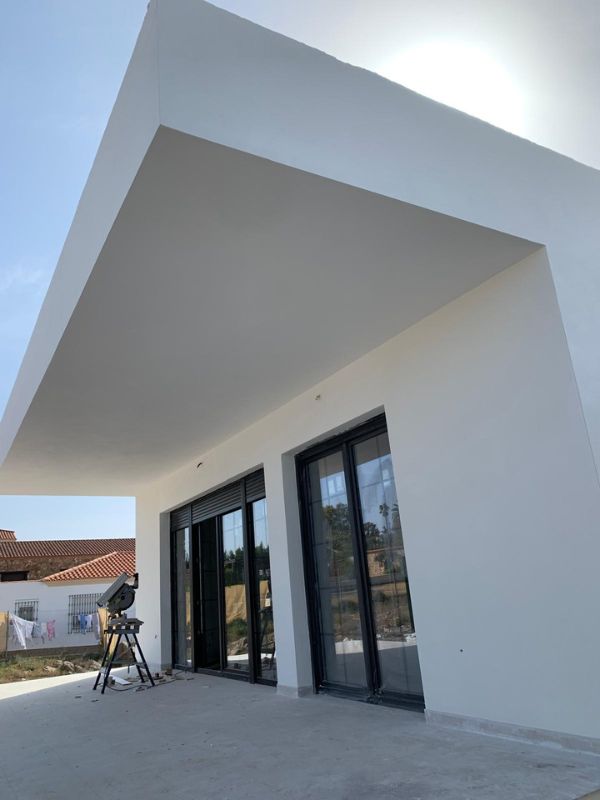 SERVICIOS DE ACABADOS EN YESO, MONOCAPA Y CEMENTO